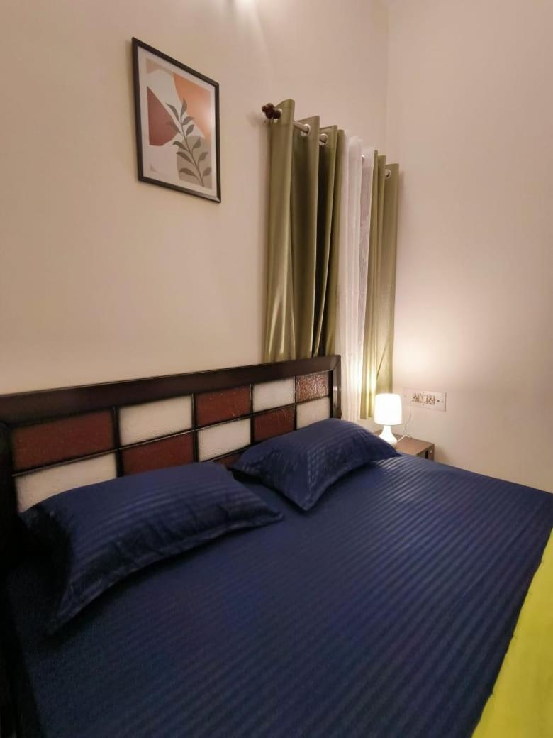 Homestayz Crown Bangalore Exterior foto