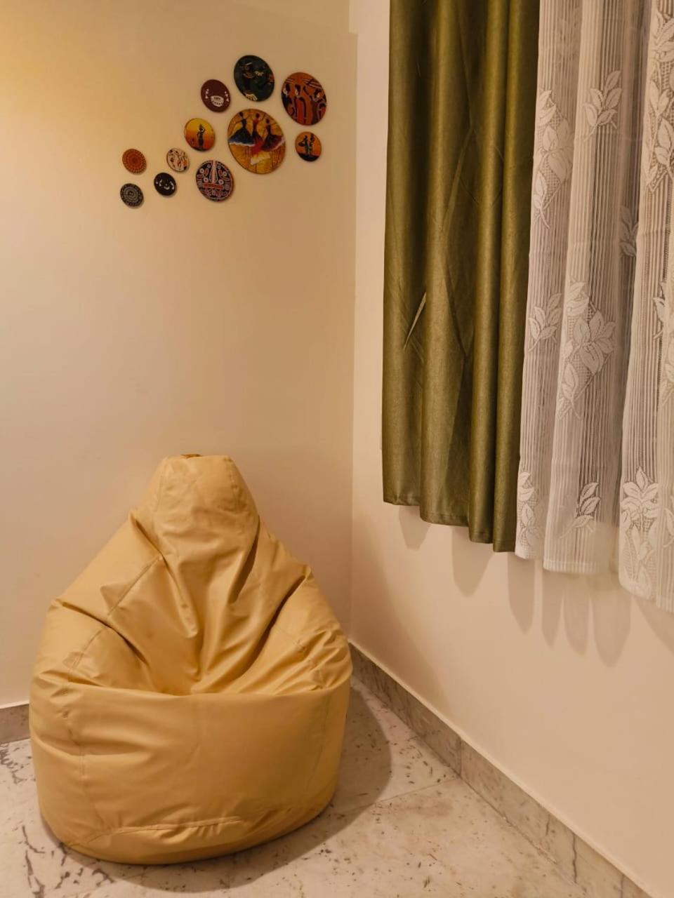 Homestayz Crown Bangalore Exterior foto